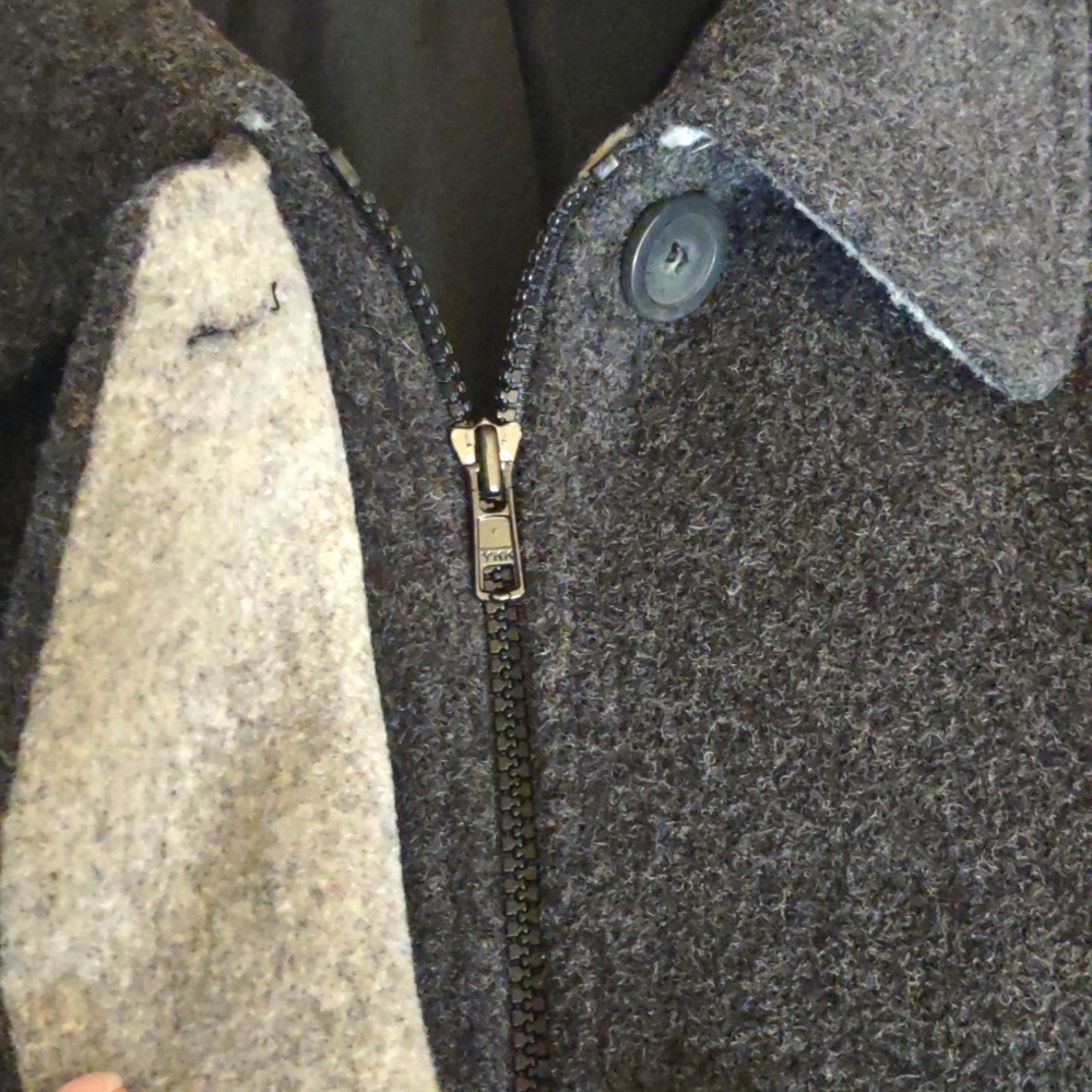 Herman Kay Gray 100% Wool Coat Size L - Picture 2 of 7